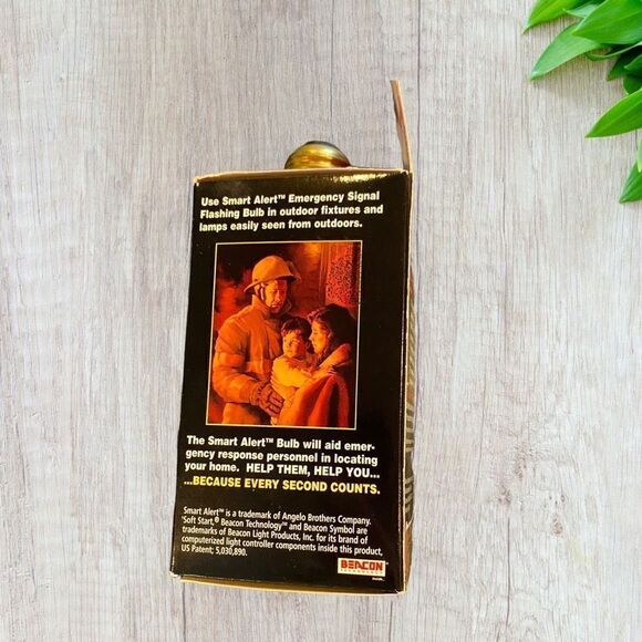 Abco Safety Smart Alert Lightbulb 60watts - Picture 5 of 7